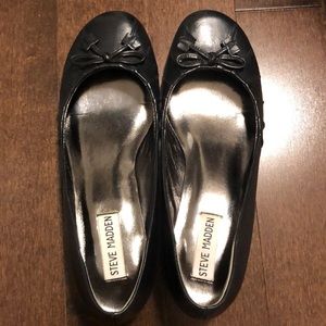 Steven madden black shoes